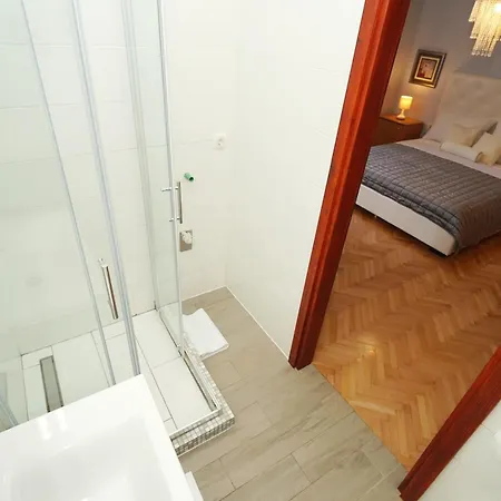 Cvita Apartment